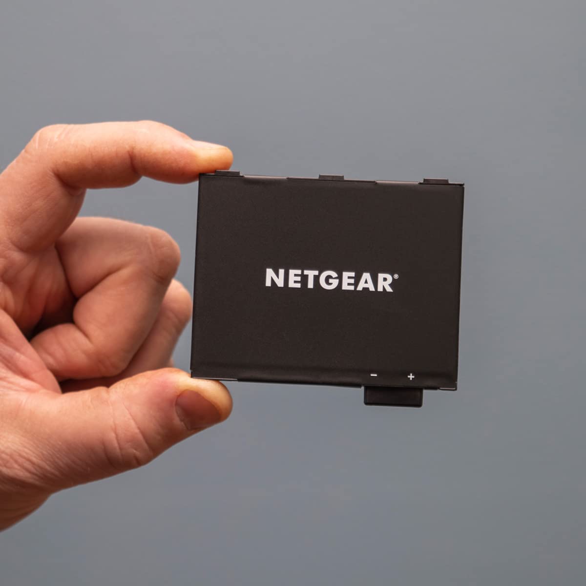 NETGEAR Nighthawk M6 Mobile Hotspot Add-On Battery – Works with M6 (MR6150, MR6550) Mobile Routers | Lasts All Day| Rechargeable, Compact Lithium-Ion Battery 2